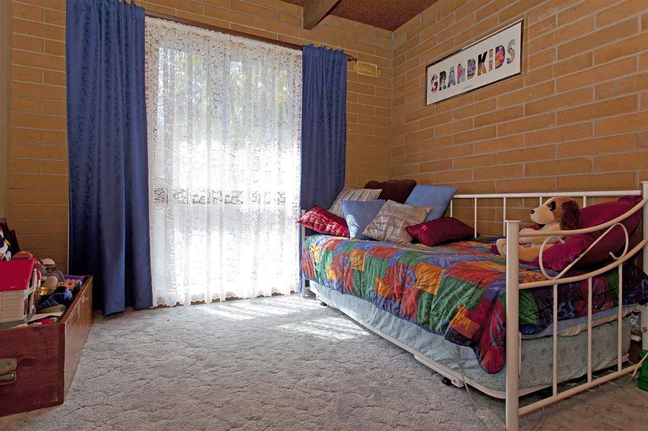 resized-2349823-edit 26 high st chiltern 32.JPG